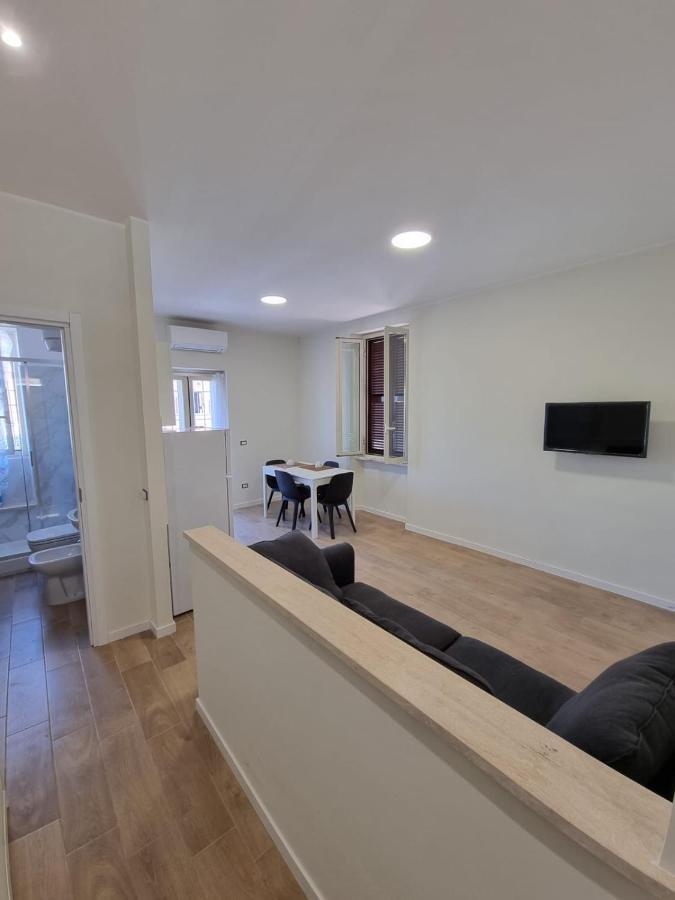 Quiet Rest Apartment Fiumicino Luaran gambar